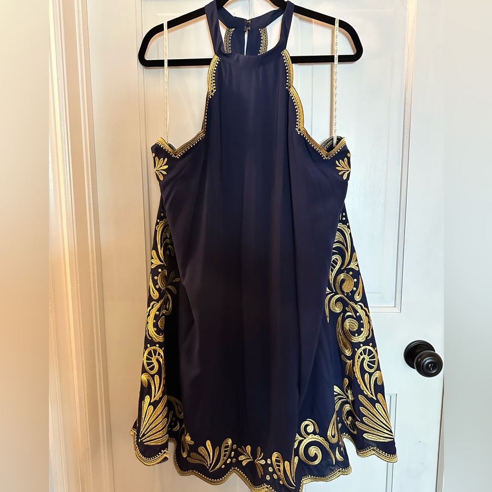 Lilly Pulitzer Quinn Size XL 
LIKE NEW
